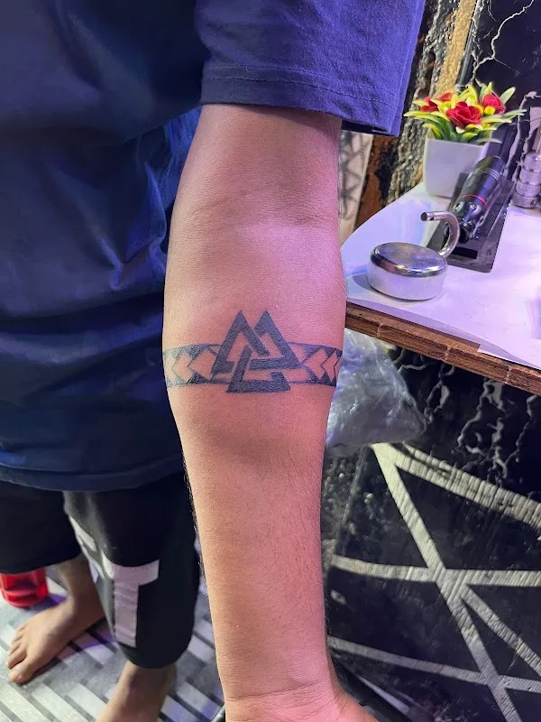 Karan Tattoo Art & Studio