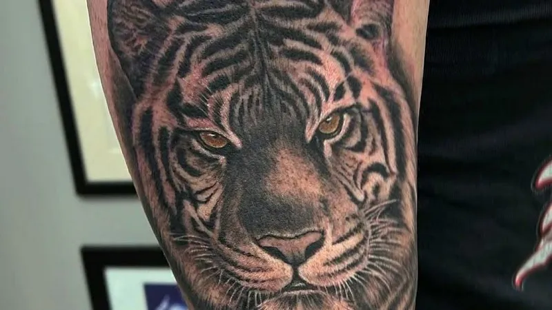 Karan Tattoo Art & Studio