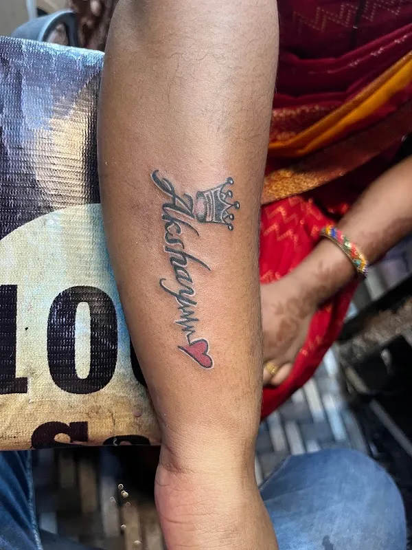 Karan Tattoo Art & Studio