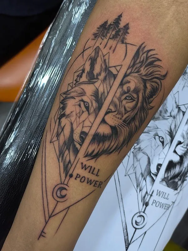 DOUBLE DRAGON TATTOO & PIERCING STUDIO