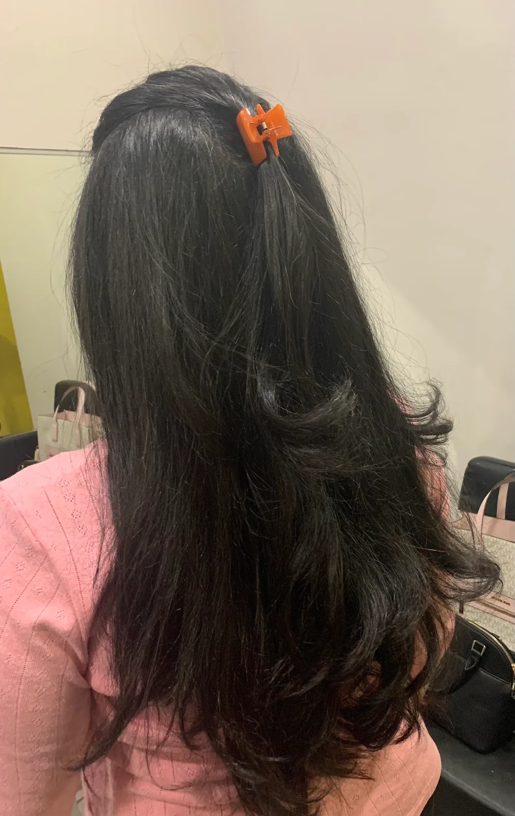 Alexander Unisex Salon