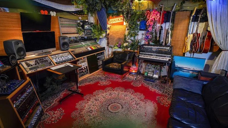 Sonika Studio