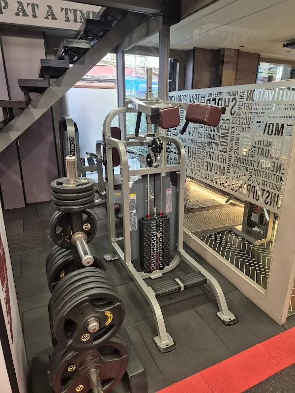 INCLINE FITNESS