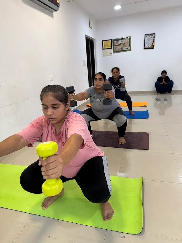 Fitness First (early risers)