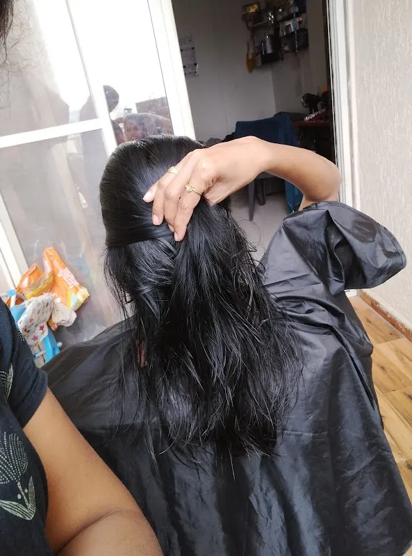 VANI BEAUTY SALON