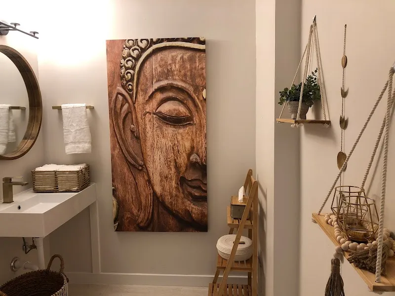 Las Olas Yoga