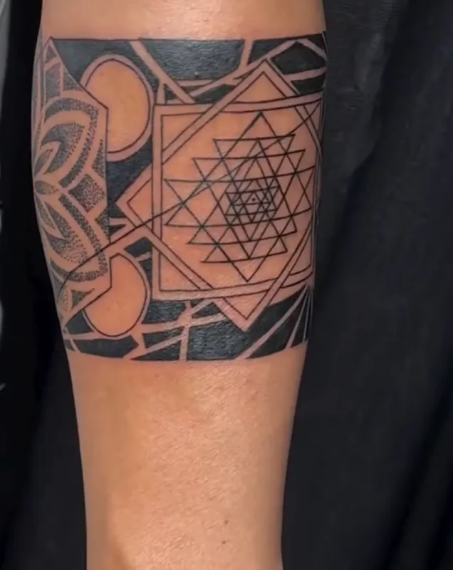 X Tattoo Studio Virar