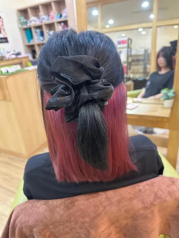Star Bar Hair Studio