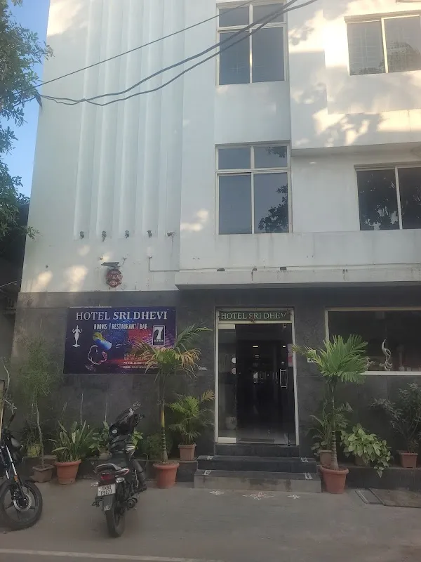 Girls Chennai Spa Center