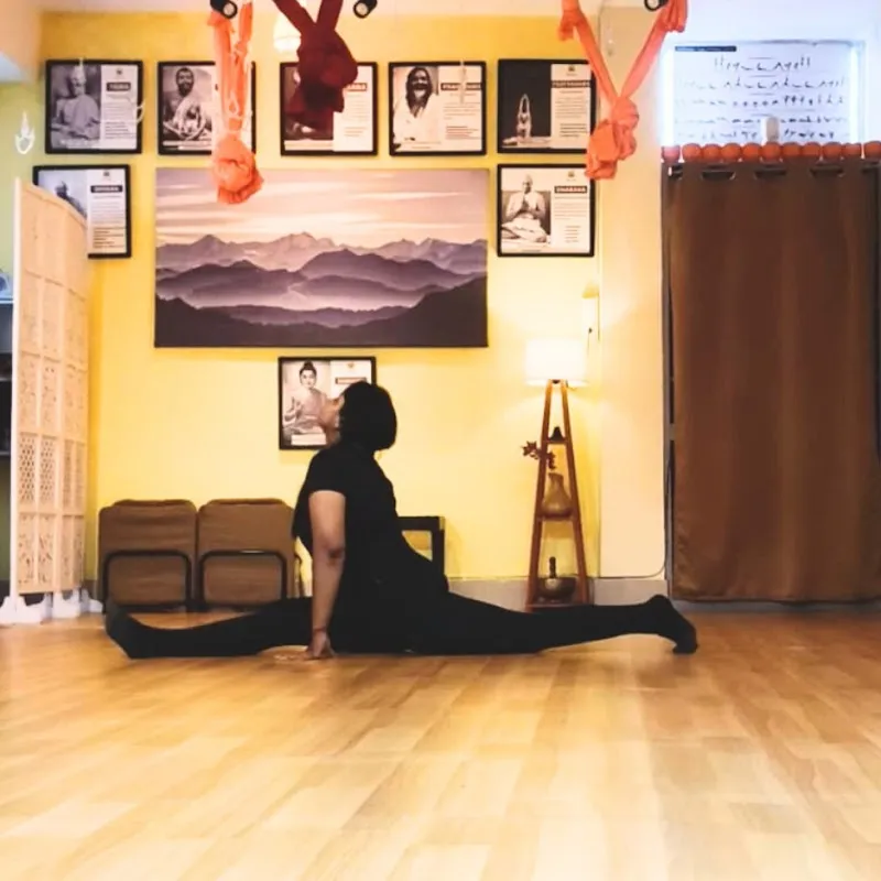 DIVINE POWER YOGA & FITNESS