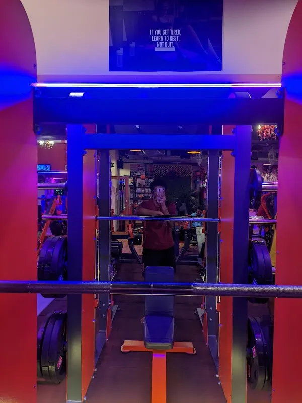 Powerr Vibes Gym - Available on Cult.fit | Best gym in Andheri, Mumbai