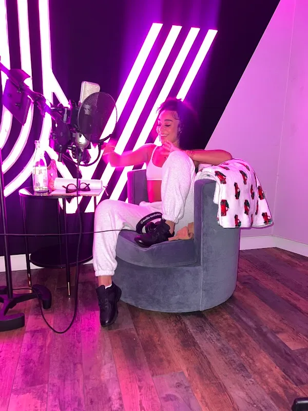 DaVibez Recording Studio