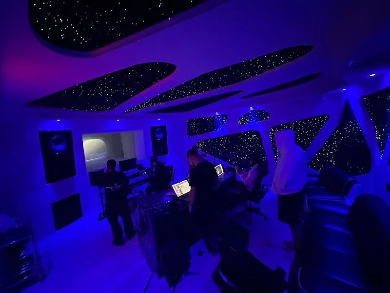 DaVibez Recording Studio