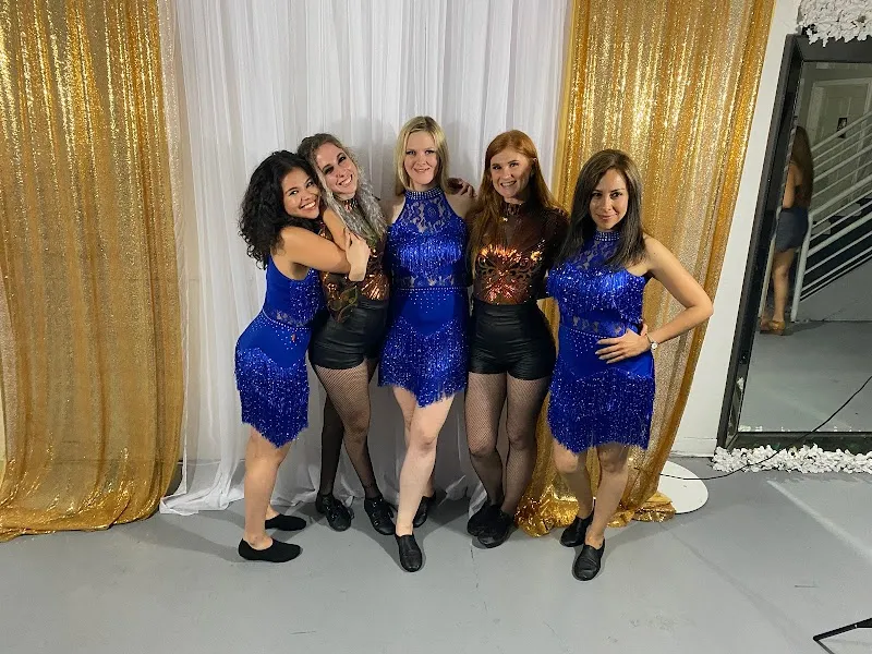 Salsabysal Dance Studio Of Salsa, Bachata & Cumbia