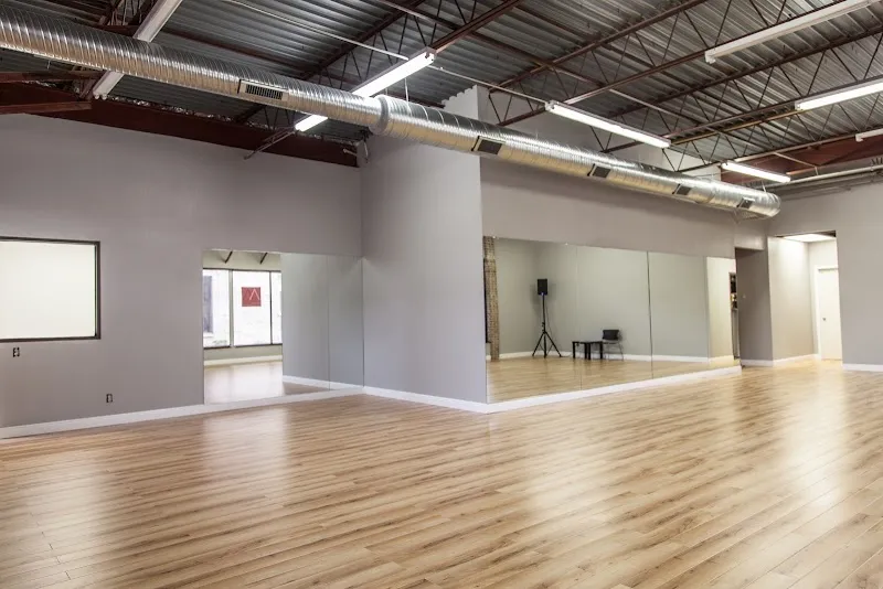 Salsabysal Dance Studio Of Salsa, Bachata & Cumbia