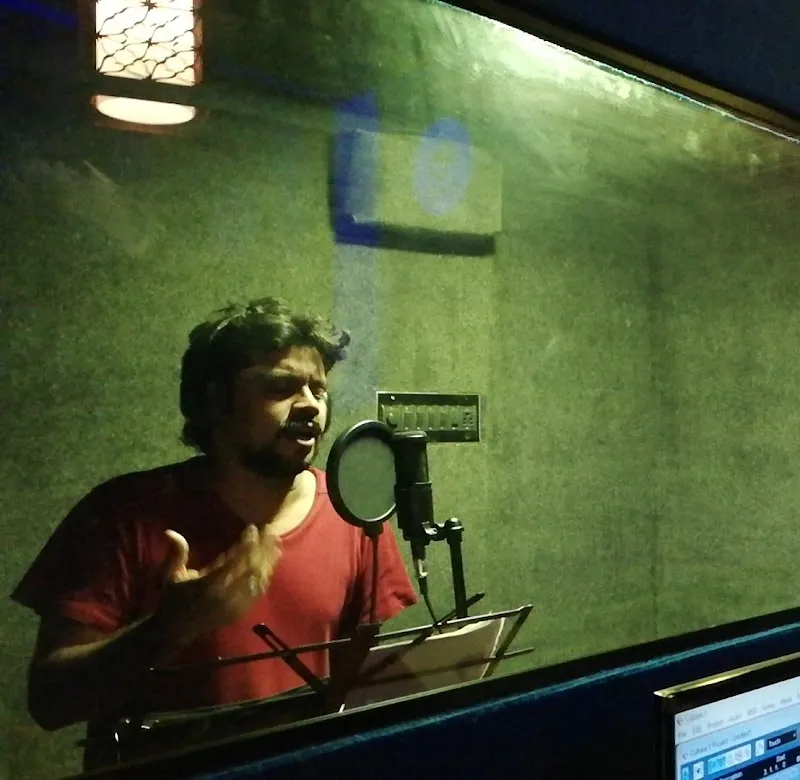 Yaron Sound Studio & Music Institute