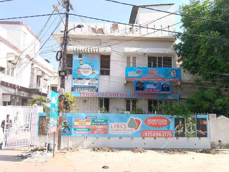 Lyrics Academy of music, Mahanagar learning Dance ,Vocal, Instruments