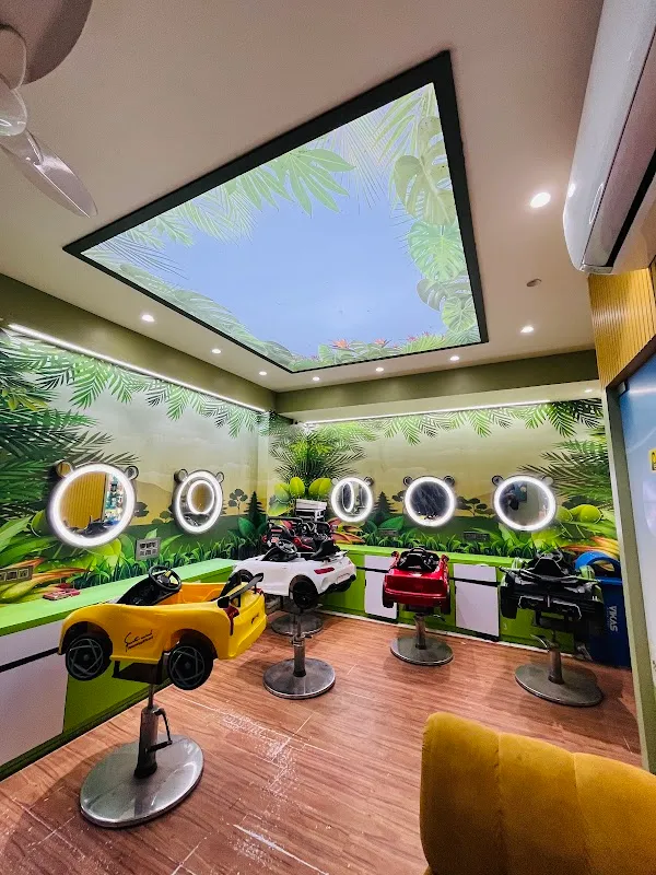 Touch and Glow family salon