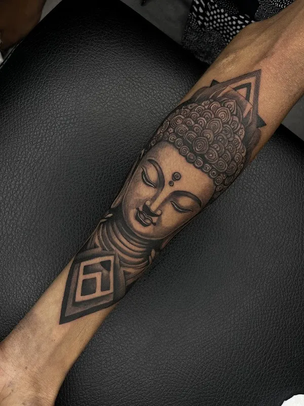 Inklayer tattoo studio