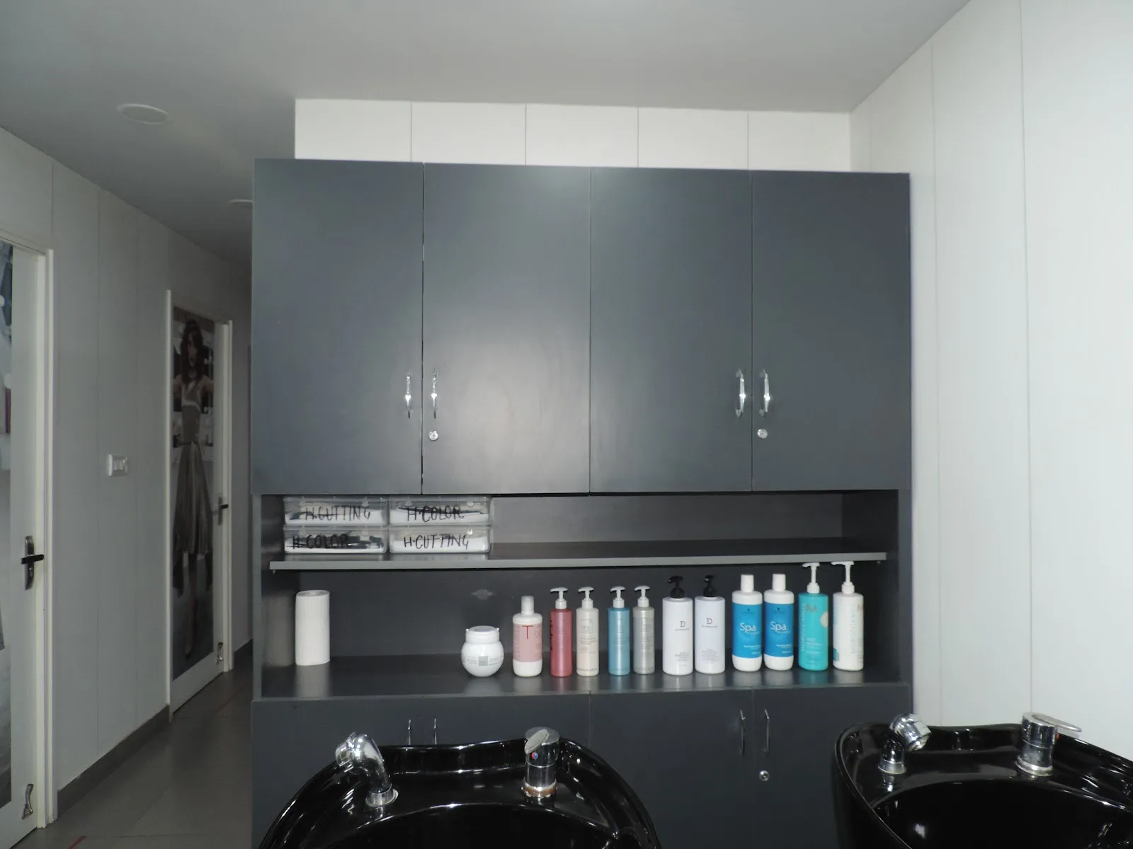 Lakme Salon For Him and Her in Rajnagar,Ghaziabad-2