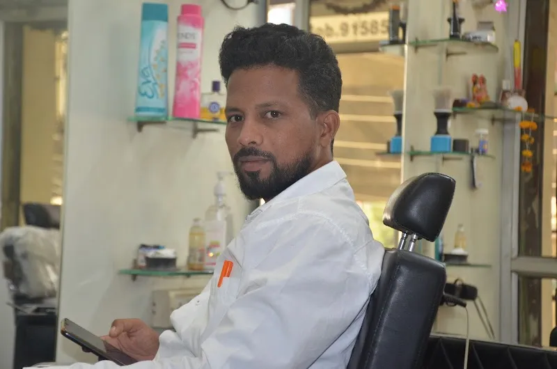 Nana Hair & Beauty Salon Lakhani
