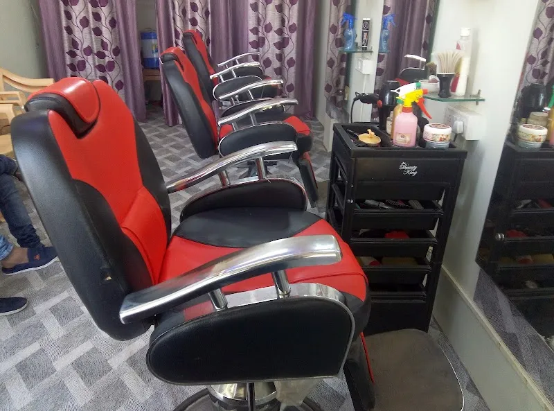 Nana Hair & Beauty Salon Lakhani