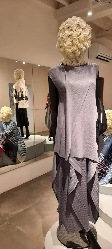 47-A Gallery