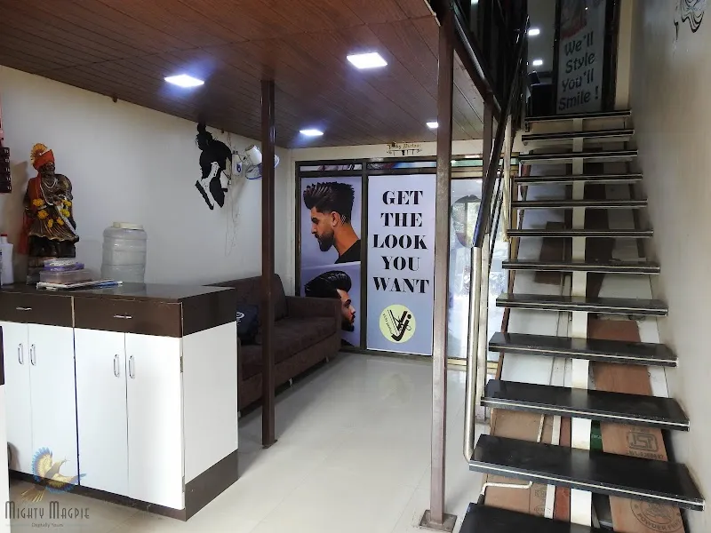 Vicky Parlour Salon Academy