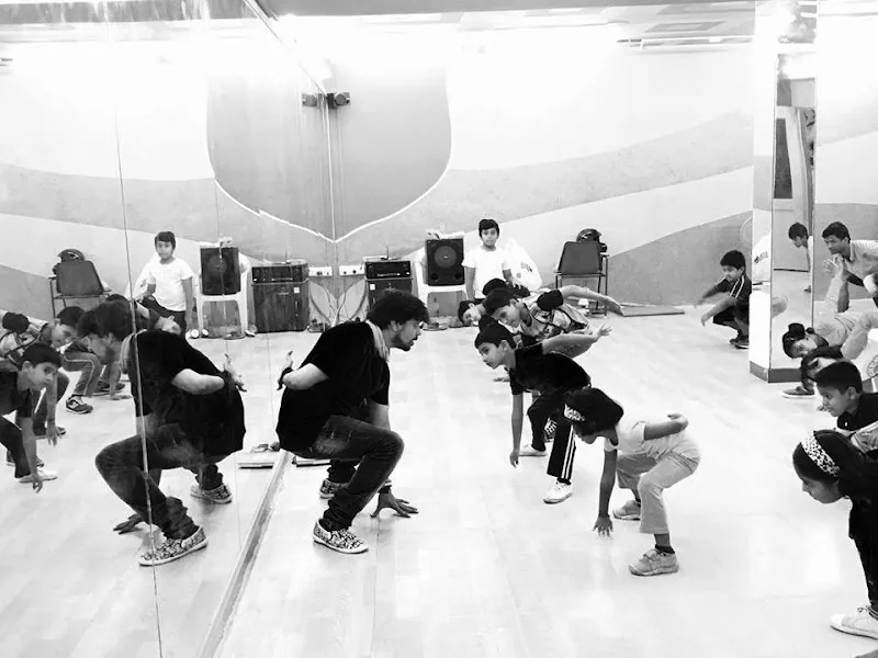 SDS- Sanju Dance & Fitness Studio
