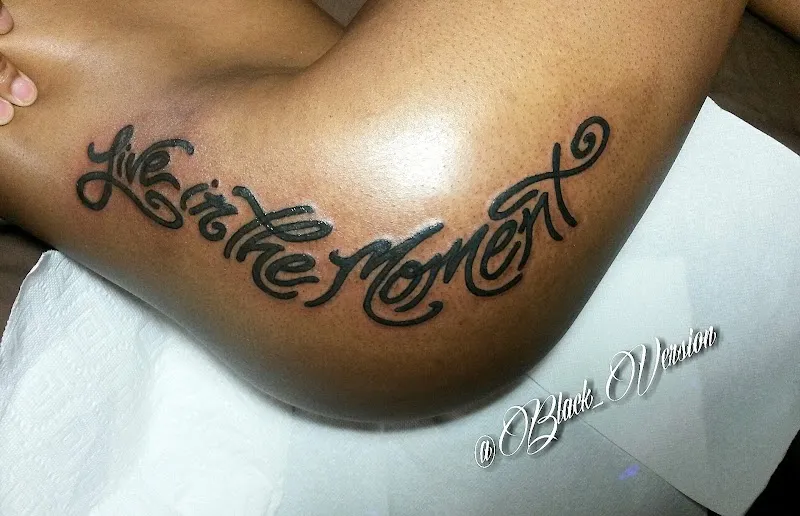 Black Version TATTOO Shop