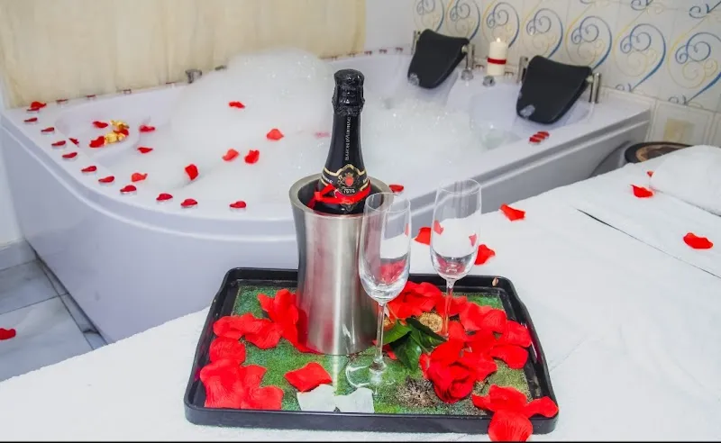 24 Carats Spa