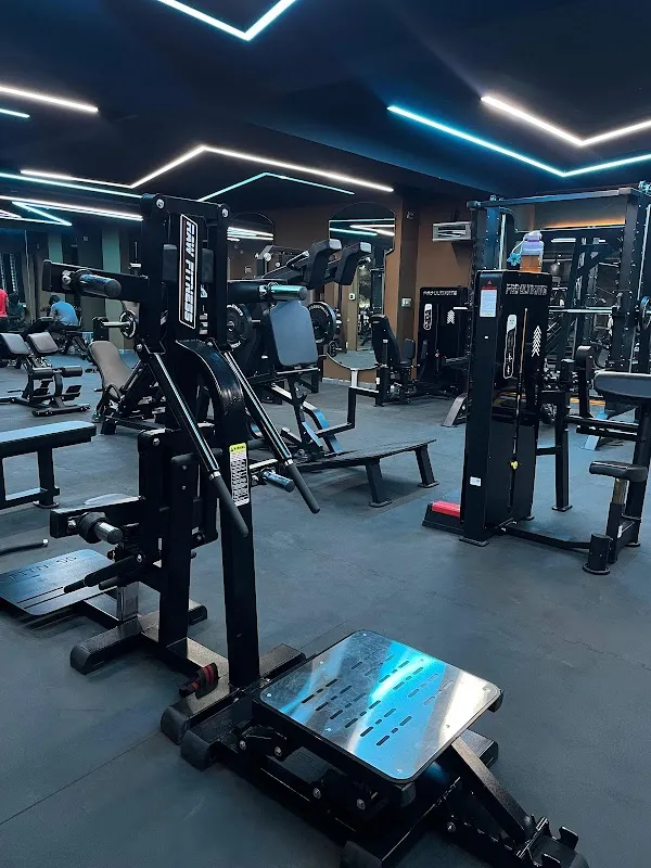 RAW FITNESS BEST GYM IN RAJAJINAGAR