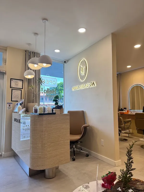 Invita Head Spa