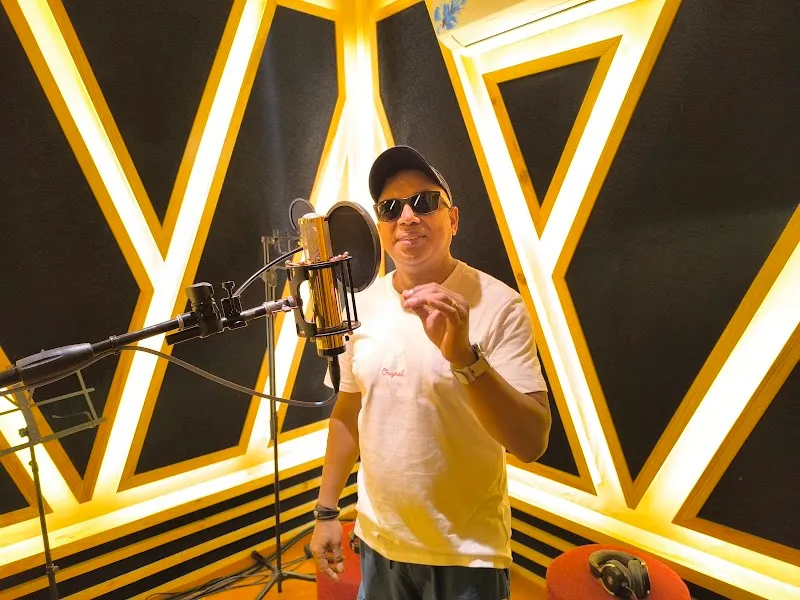 JMR MUSIC STUDIO