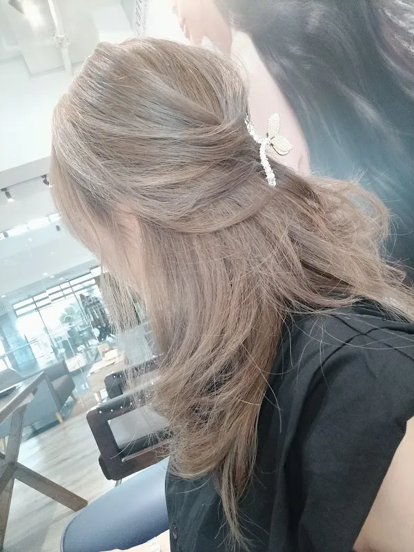 CHOFA Hair (Aveda)