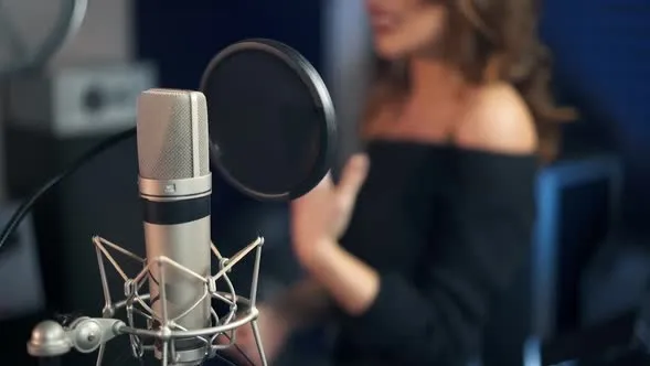 R Fox studios