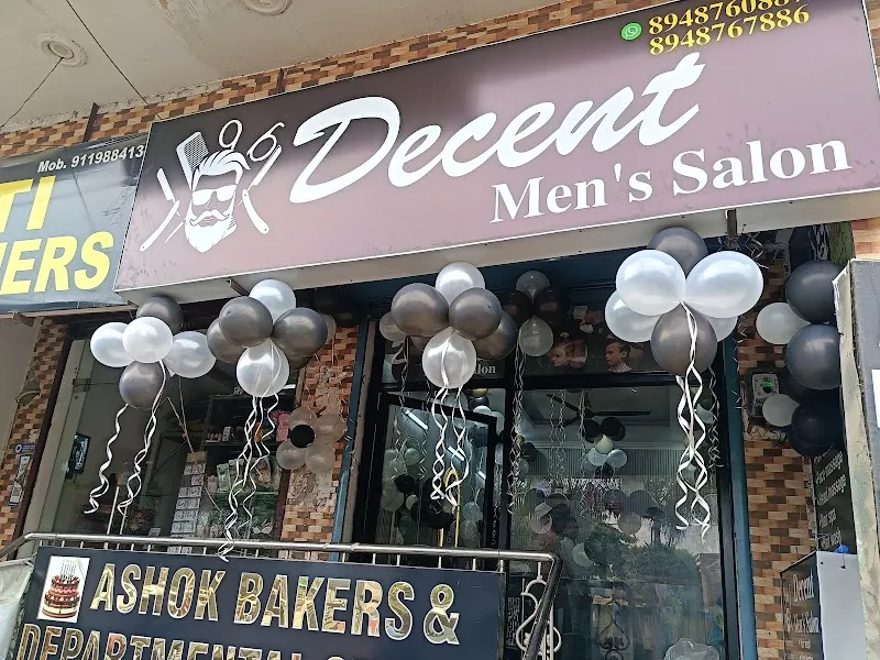 Decent unisex salon