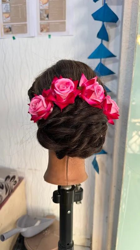 Piya's Makeup & Salon
