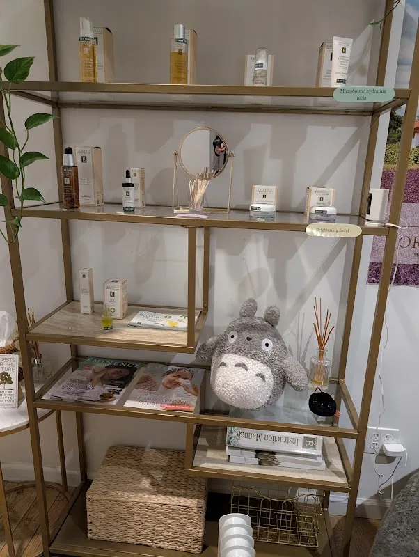 Yuzu Spa - Facials & Head massage
