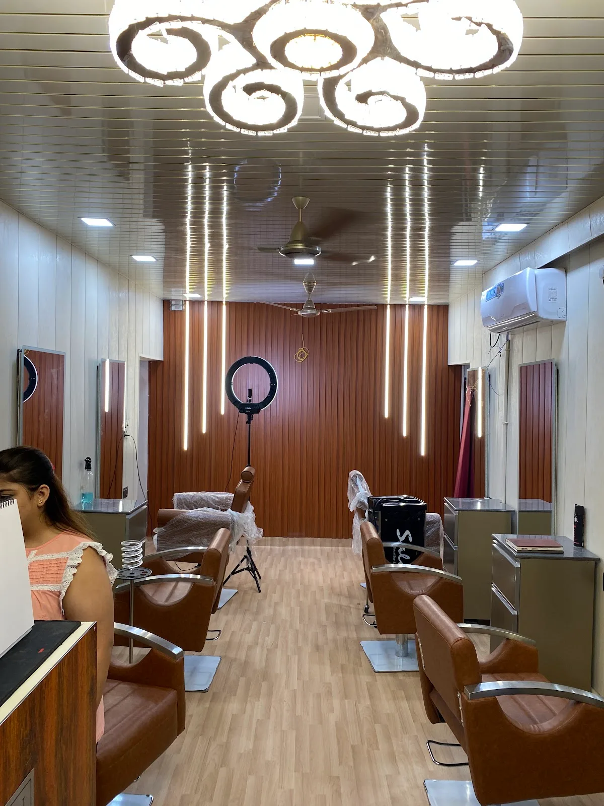 Panorama’s Beauty Clinic and Academy