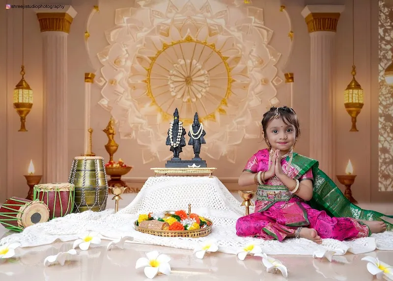 SHREEJI STUDIO / SHREEJI WEDDING FILMS