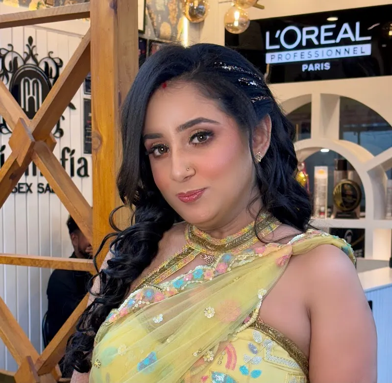 28 degree unisex salon |Ganesh Nagar| Tilak Nagar| Janakpuri| Best salon| keratin | Smoothening | Bridal |near me| makeup