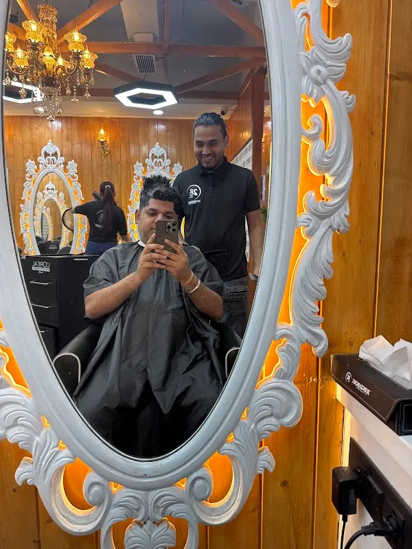 28 degree unisex salon |Ganesh Nagar| Tilak Nagar| Janakpuri| Best salon| keratin | Smoothening | Bridal |near me| makeup