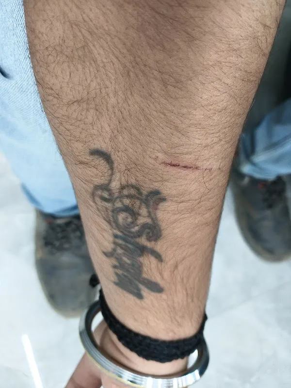 L & C Tattoo & Piercing Studio