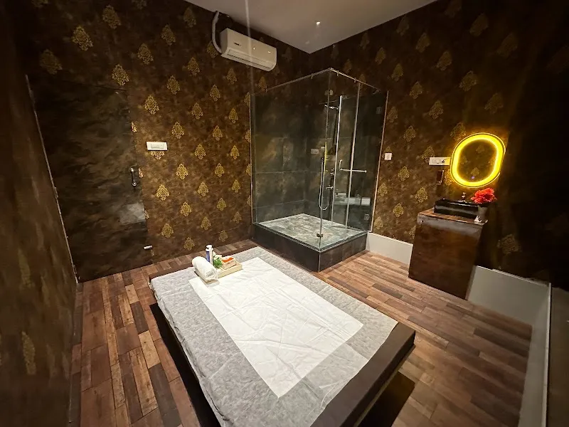 Royal Palm Spa