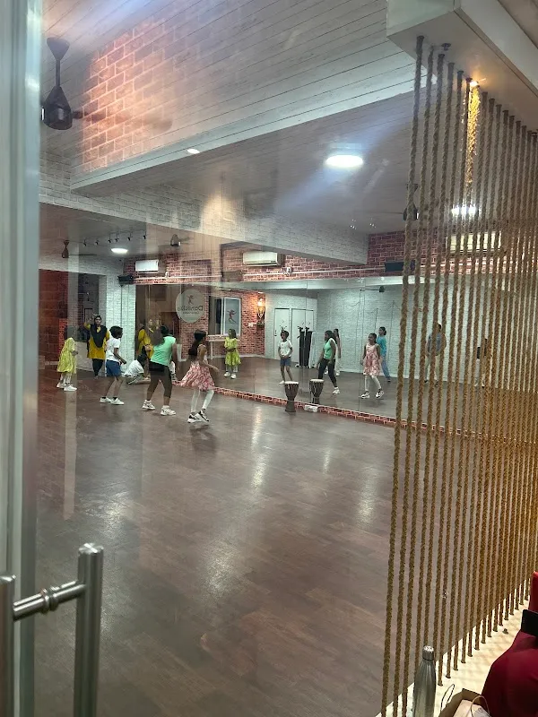 Danzelle Dance Studio