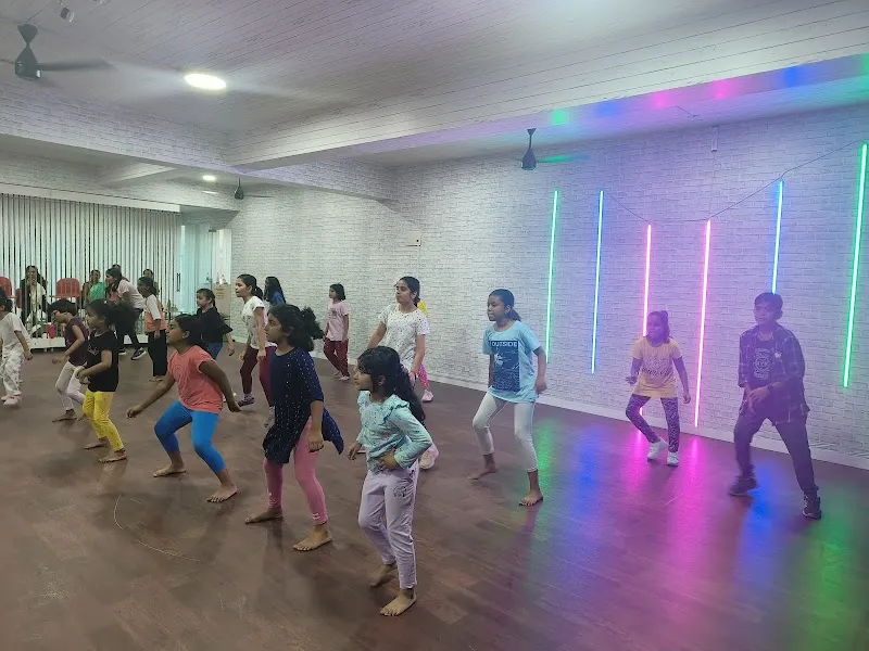 Danzelle Dance Studio