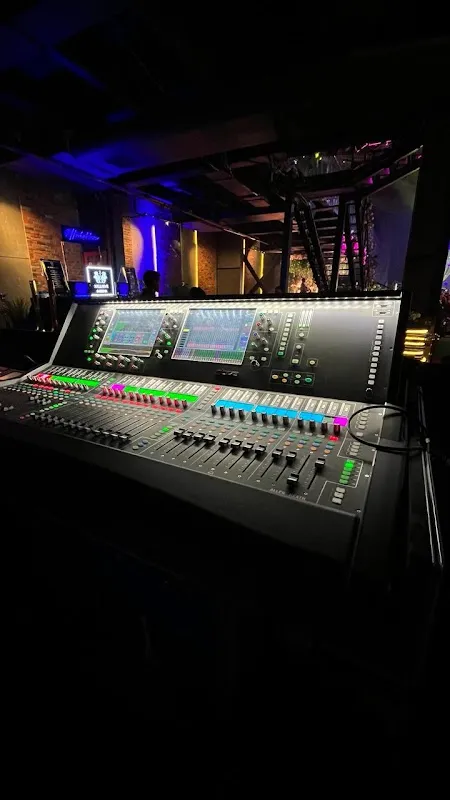 Stage Jam Live Studios