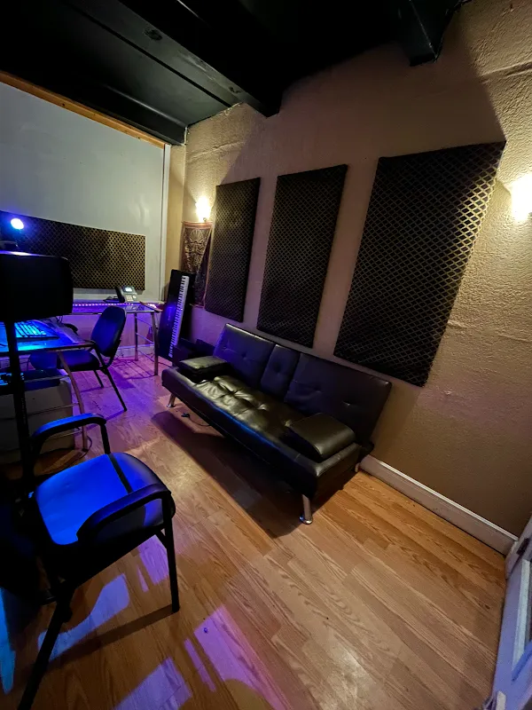 TrackSet Plus Recording Studios