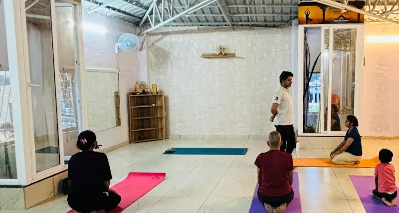 STAAVYA YOGA